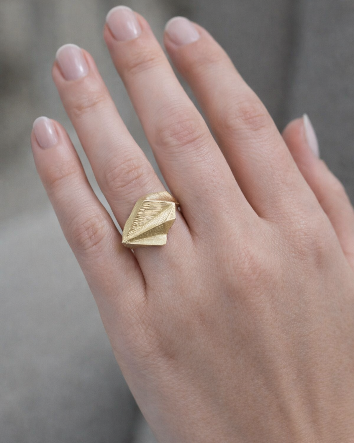 Ring Ayao